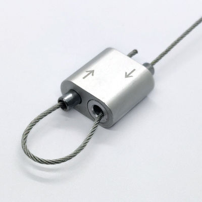 De regelbare van de de Kabel Van een lus voorziende Tang 7x19 van de Messingsdraad Bidirectionele Zelf Grijpende Lijn